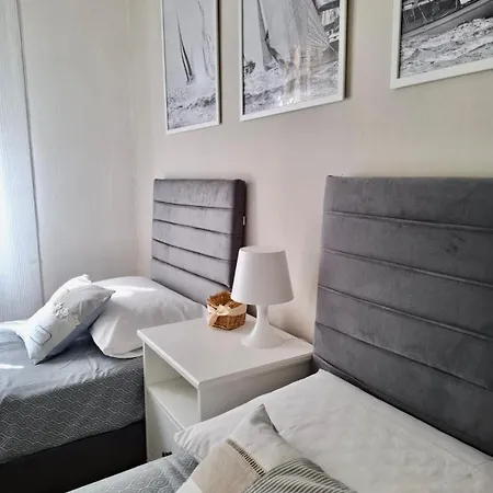 Apartment Near Hospital And Modena