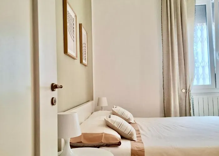 Near Hospital And * Μόντενα