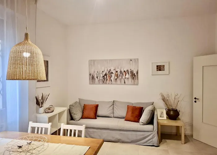 アパート Near Hospital And